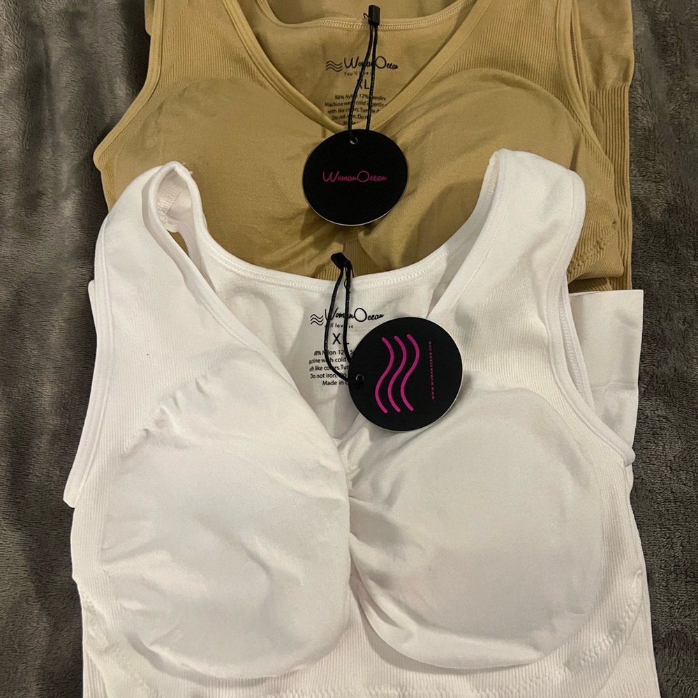 NWT Woman's Ocean shape wear tank